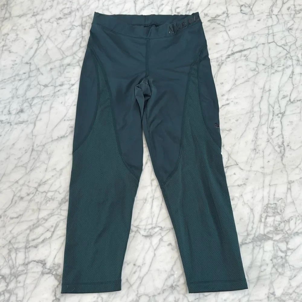 Nike Pro Leggings Hypercool Crop Sz S Emerald Green